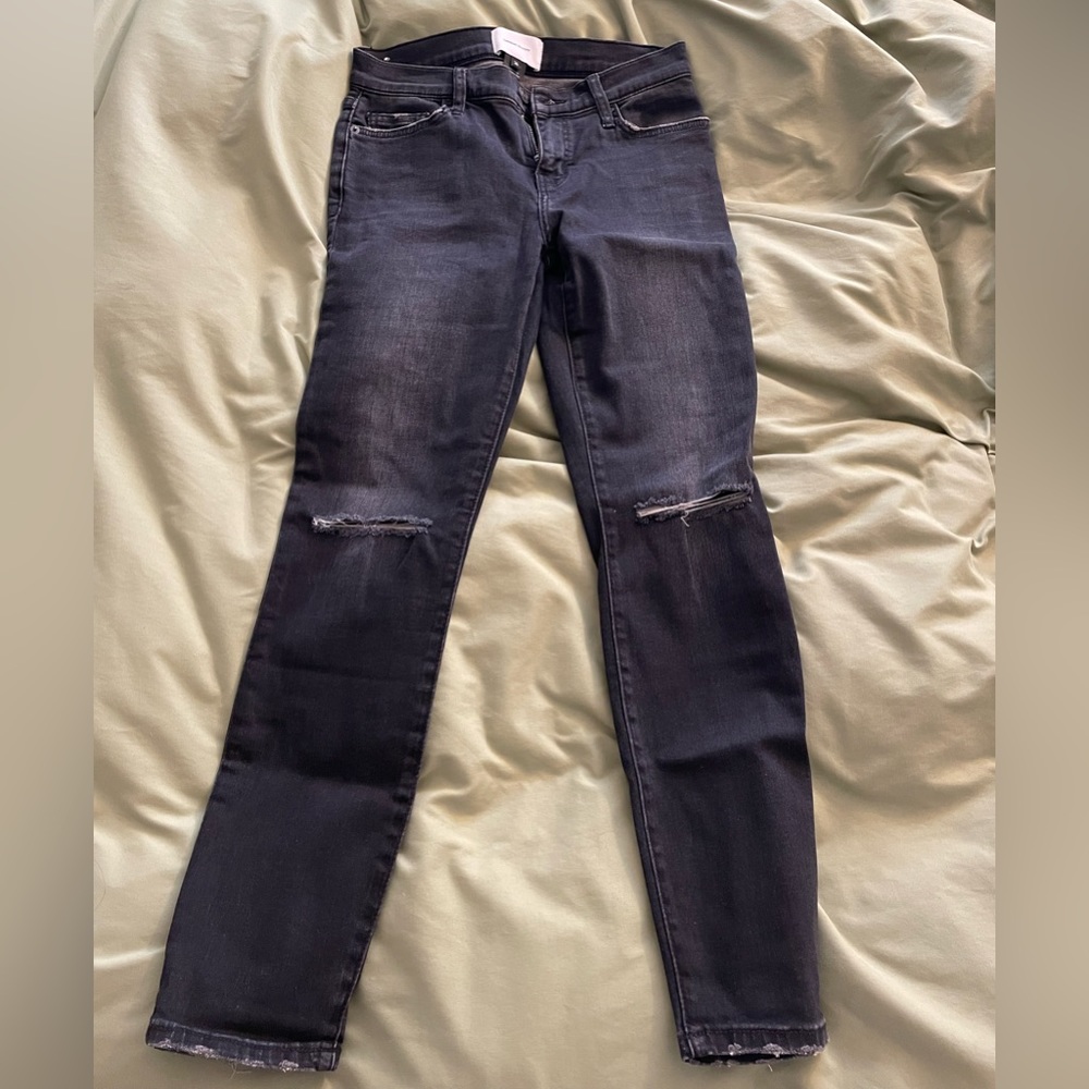 Black skinny jeans